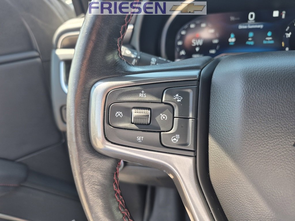 Used 2022 Chevrolet Suburban RST w/ Luxury Package image 18