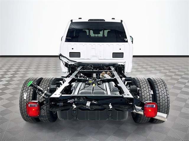 New 2026 Ford F550 4x4 Supercab Super Duty image 5