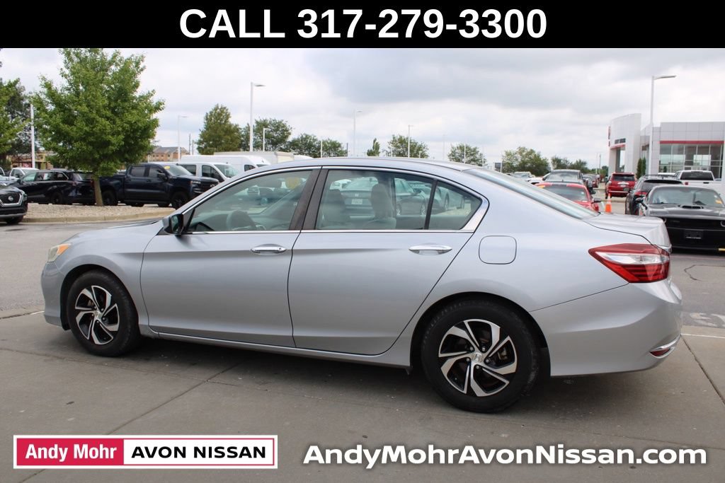 Used 2016 Honda Accord LX image 4