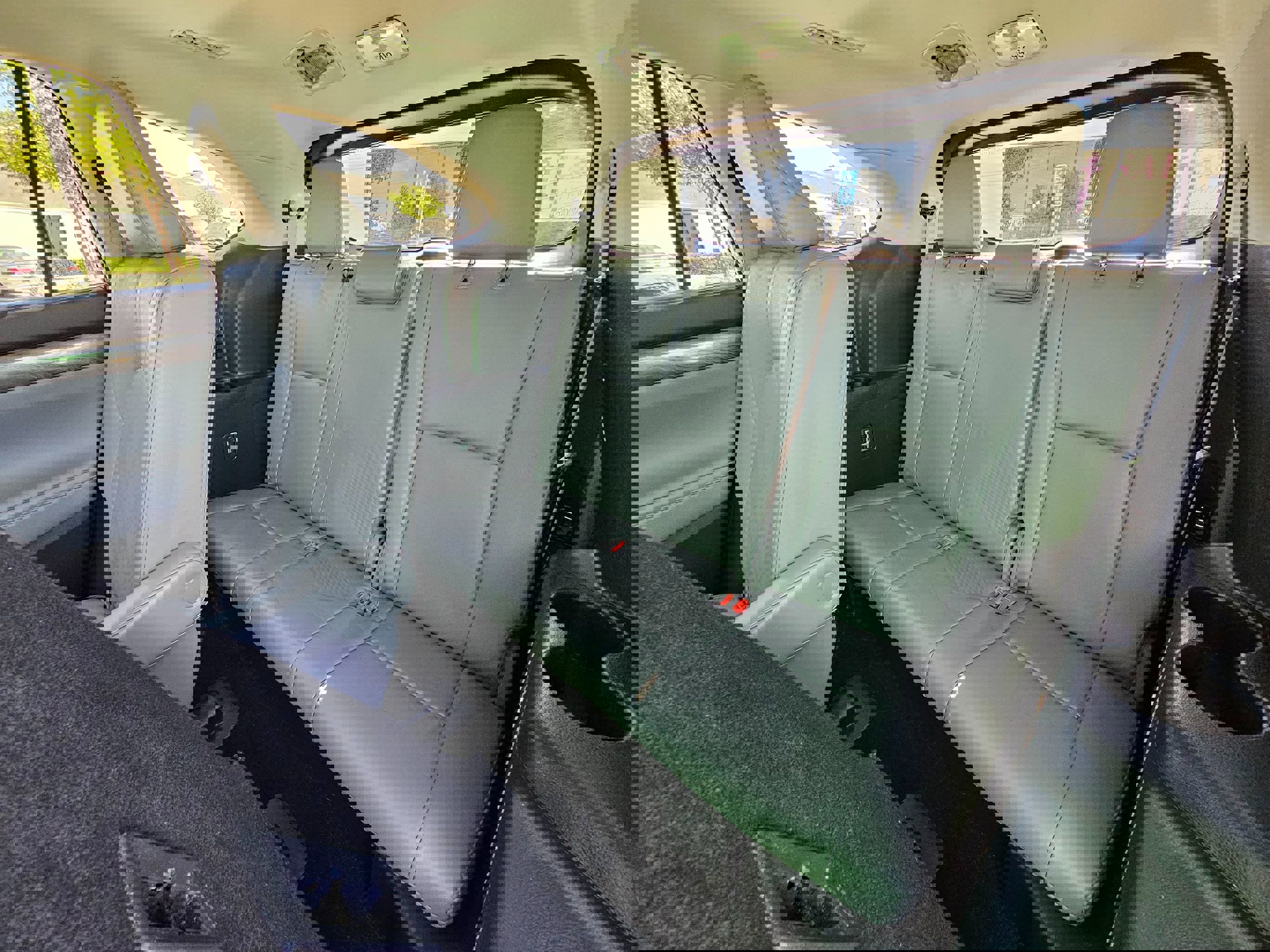 Used 2023 Toyota Highlander Platinum image 22