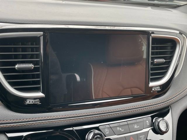 New 2026 Chrysler Pacifica Pinnacle AWD/4WD image 20