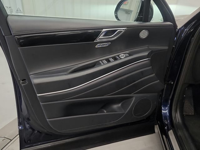 Used 2025 Genesis GV80 2.5T Standard AWD/4WD image 22