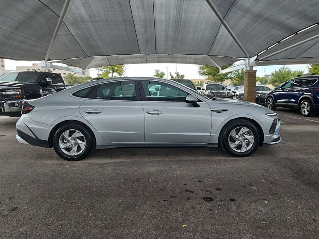 New 2026 Hyundai Sonata SE FWD image 7