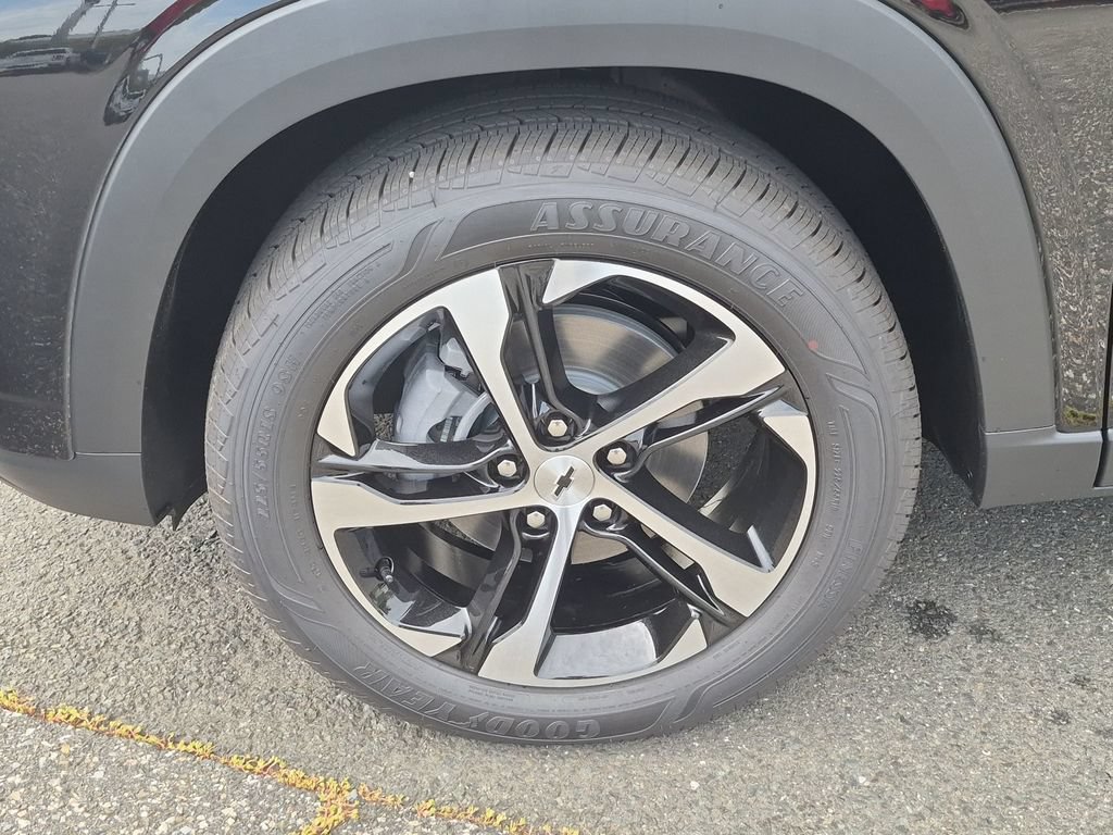 New 2026 Chevrolet Trax RS FWD image 29