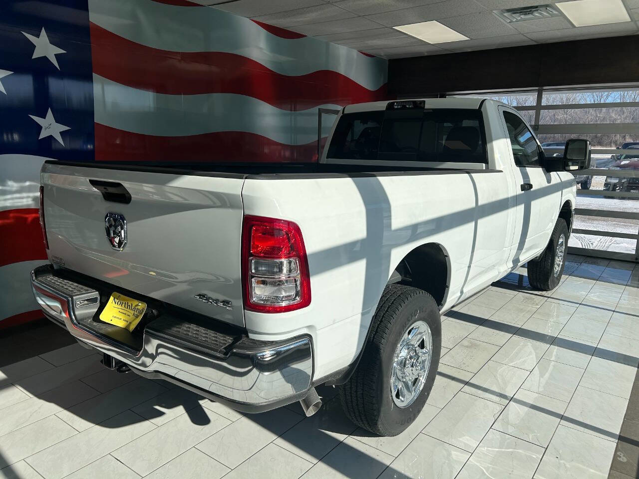 Used 2024 RAM 2500 Tradesman w/ Chrome Appearance Group image 7