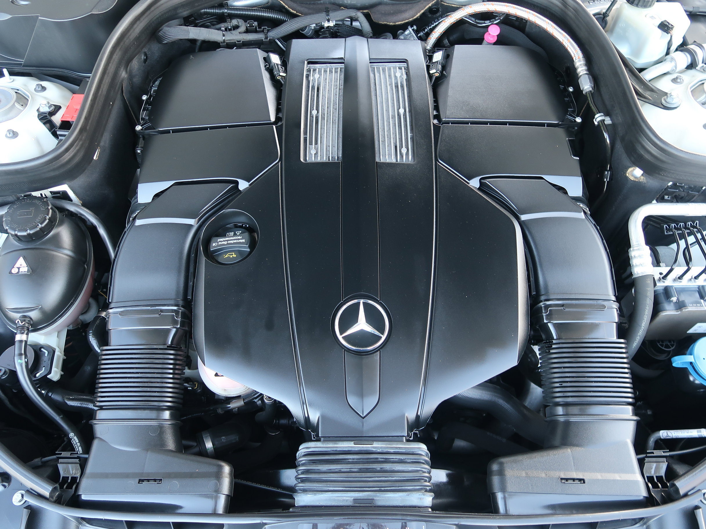 Used 2015 Mercedes-Benz E 400 4MATIC Sedan image 45