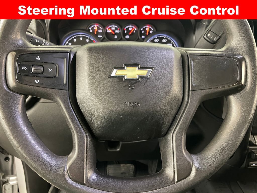 Used 2019 Chevrolet Silverado 1500 Custom w/ Custom Convenience Package AWD/4WD image 4