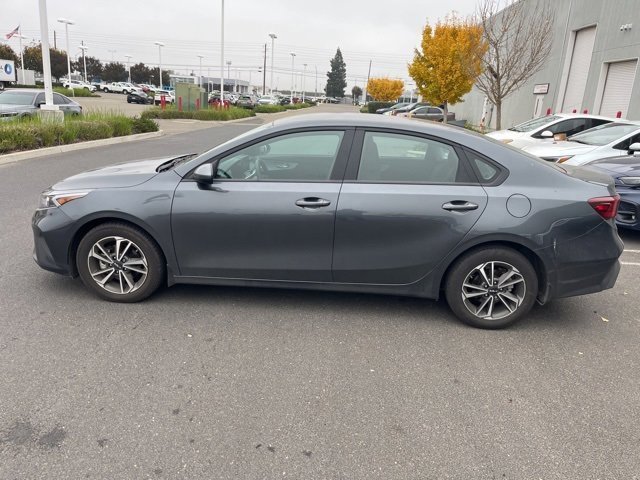 Used 2024 Kia Forte LXS image 8