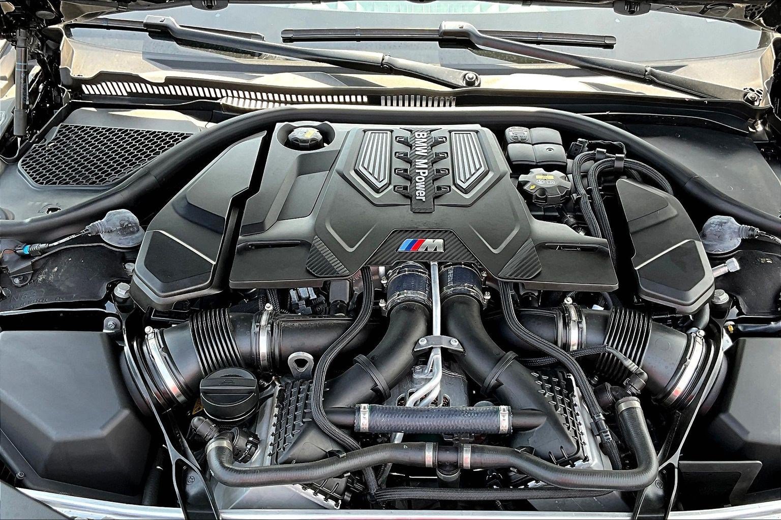 Used 2023 BMW M8 Competition AWD/4WD image 27
