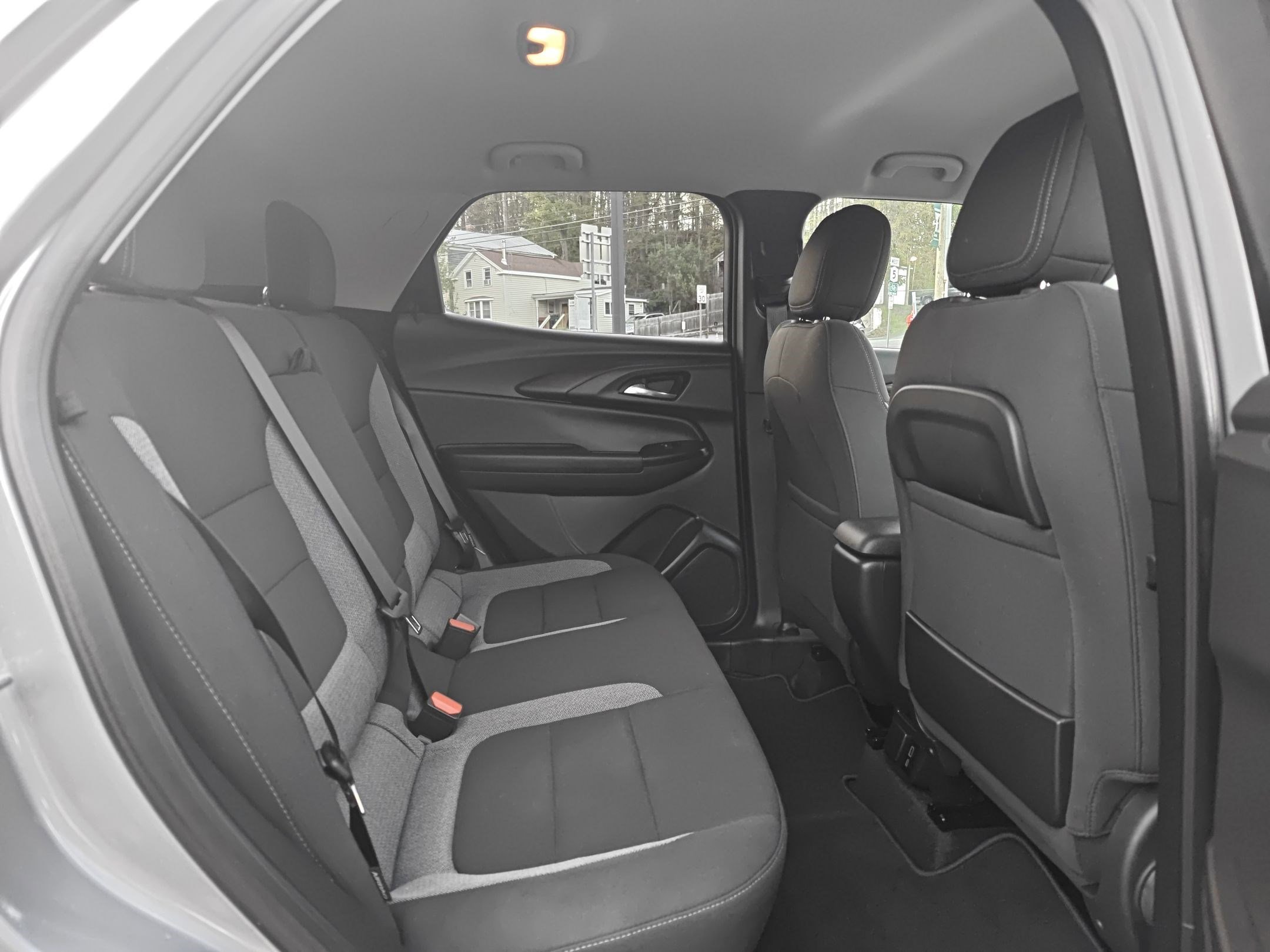 Certified 2026 Chevrolet TrailBlazer LT w/ Convenience Package FWD image 27