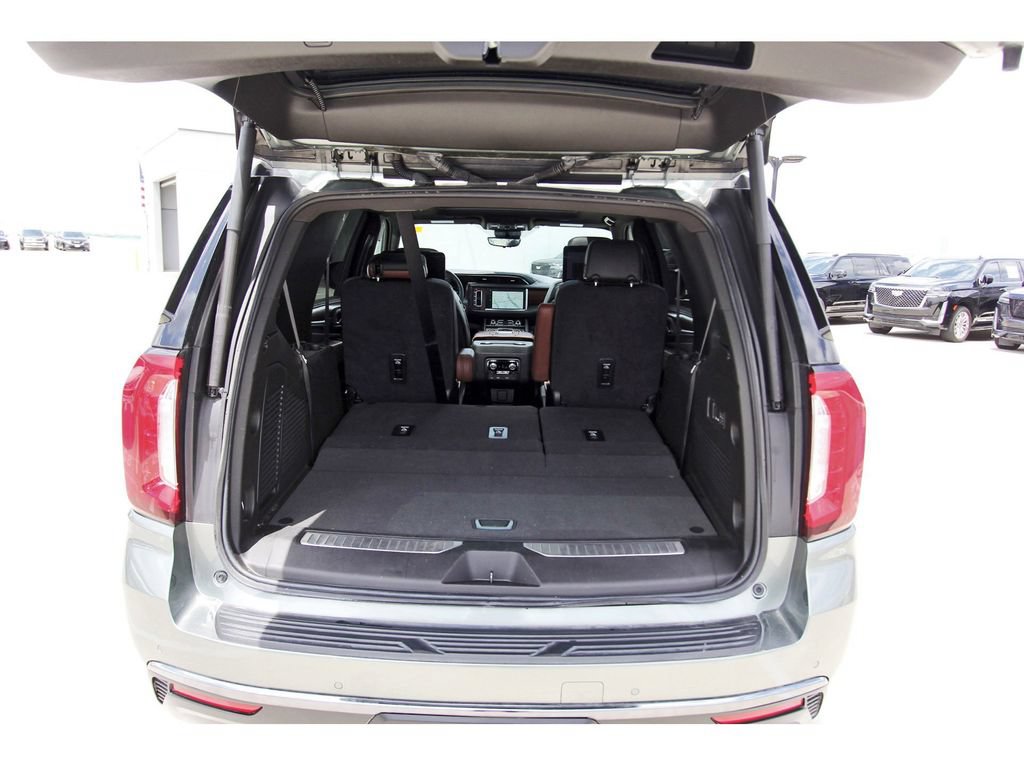 Used 2024 GMC Yukon Denali Ultimate AWD/4WD image 29