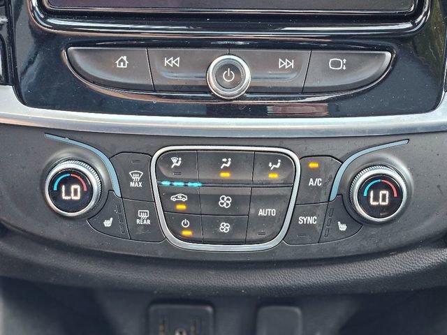 Used 2019 Chevrolet Traverse LT w/ LT Premium Package image 25