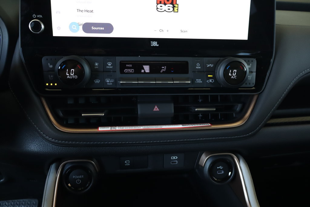 New 2026 Toyota Grand Highlander AWD Hybrid image 21