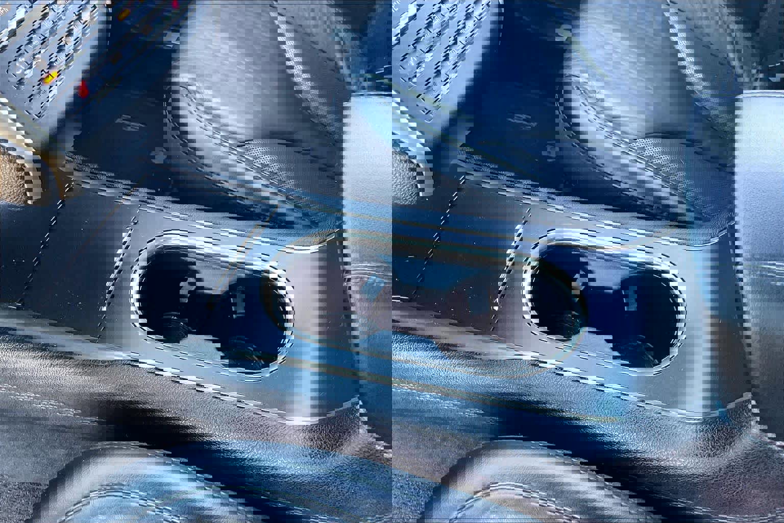 Used 2017 Lincoln MKC Select w/ Select Plus Package image 13