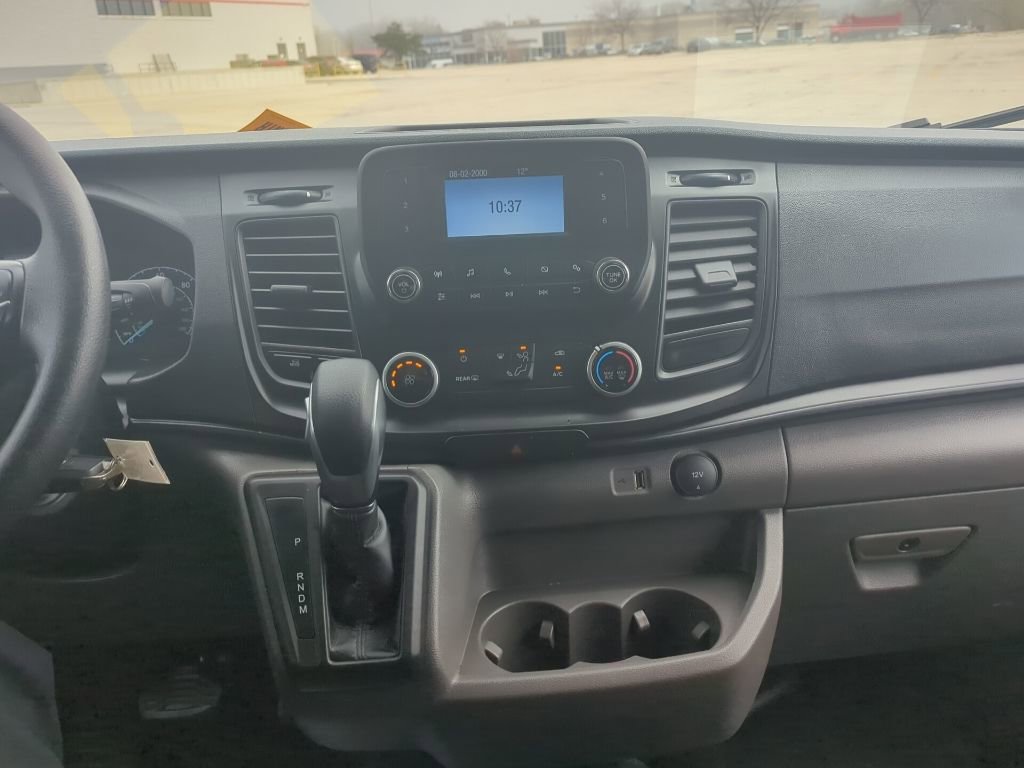 Used 2024 Ford Transit 250 Low Roof AWD w/ Exterior Upgrade Package image 18