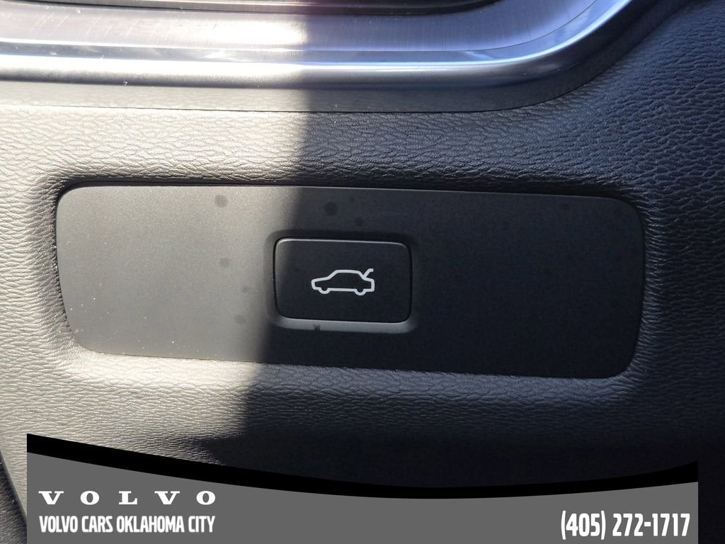 Certified 2025 Volvo S60 B5 Core w/ Protection Package Premier image 21