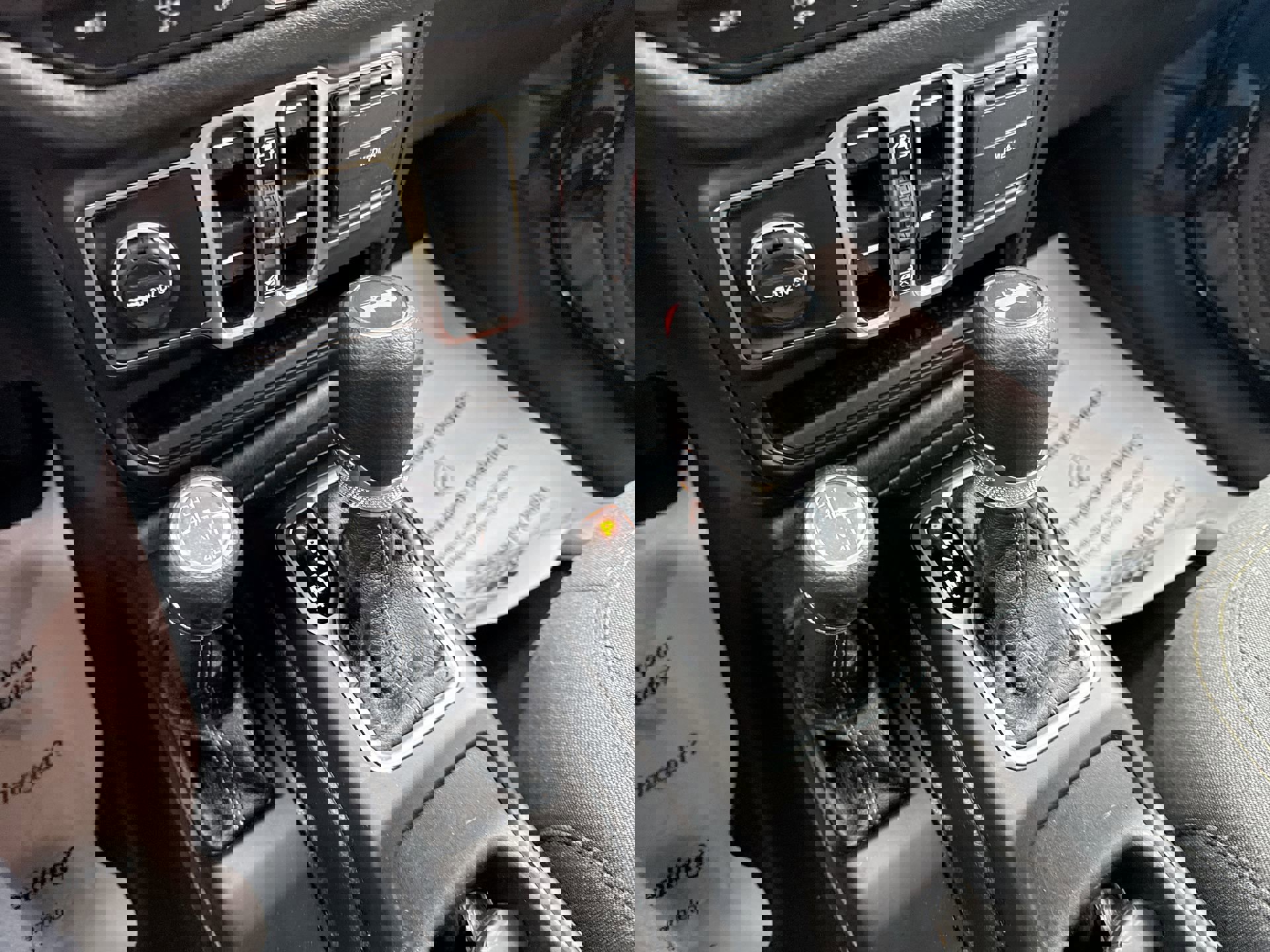 Used 2025 Jeep Wrangler Sport S image 23