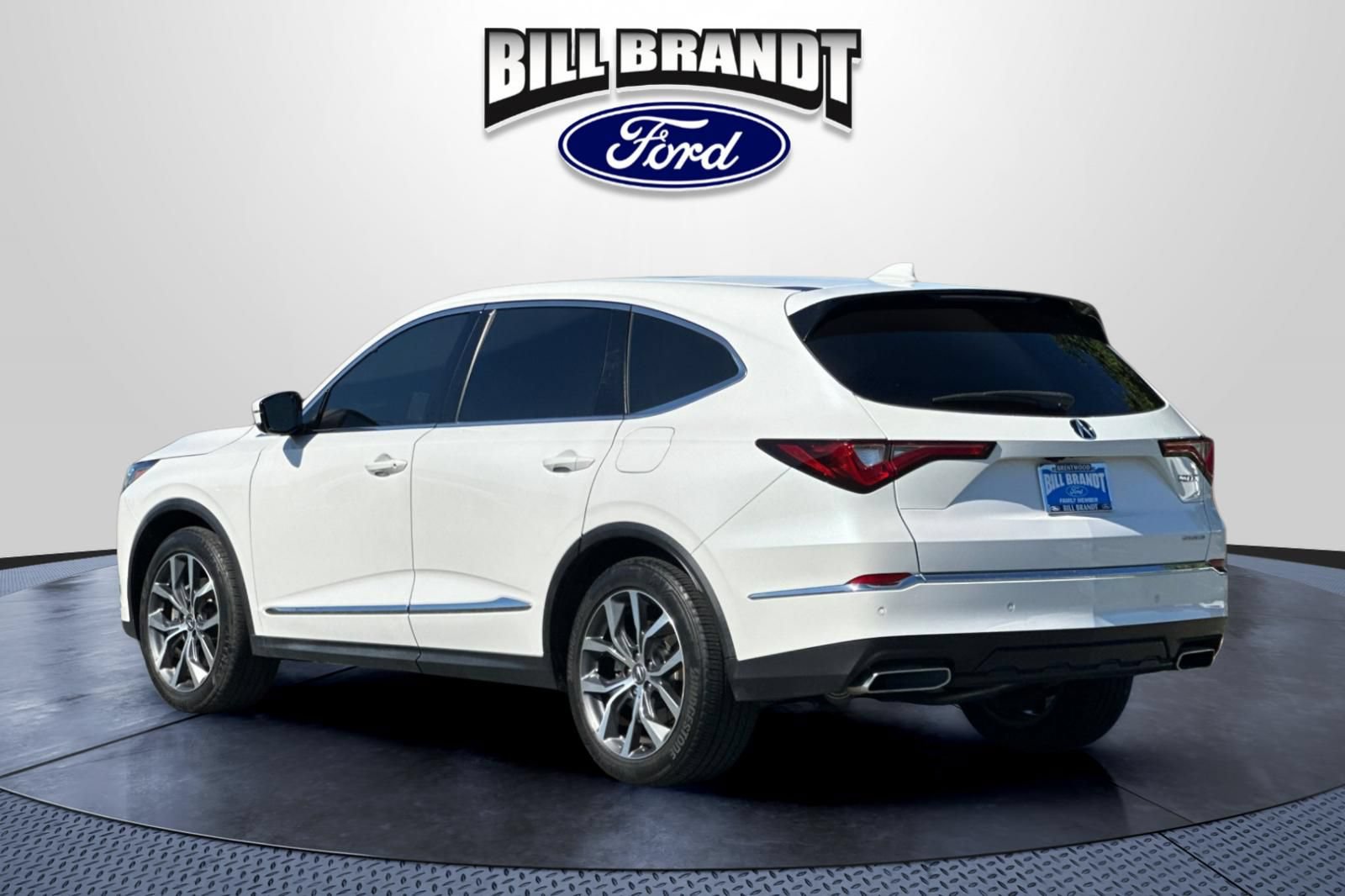 Used 2023 Acura MDX SH-AWD w/ Technology Package image 5