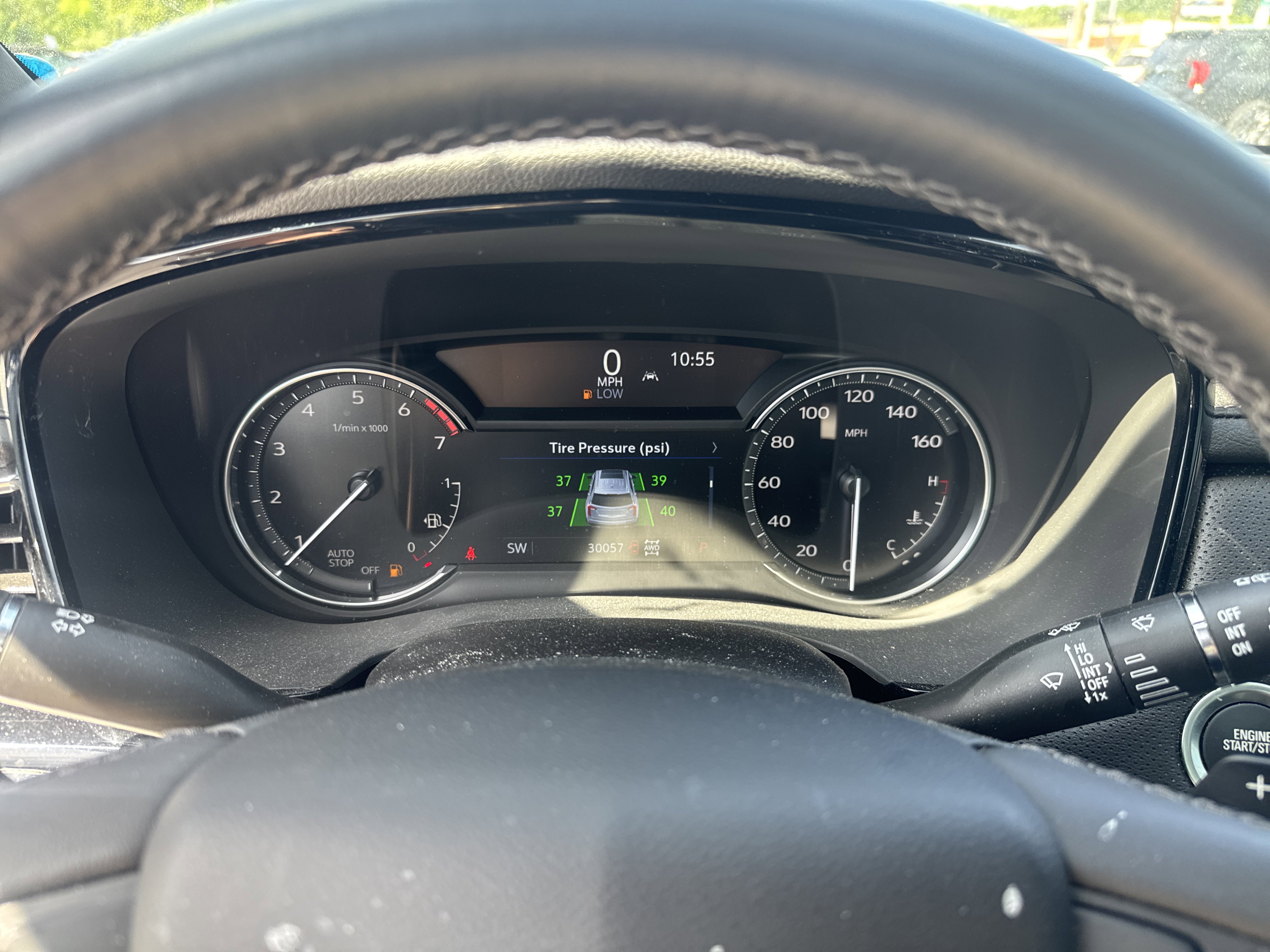 Used 2024 Cadillac XT6 Luxury w/ LPO, Floor Liner Package AWD/4WD image 21