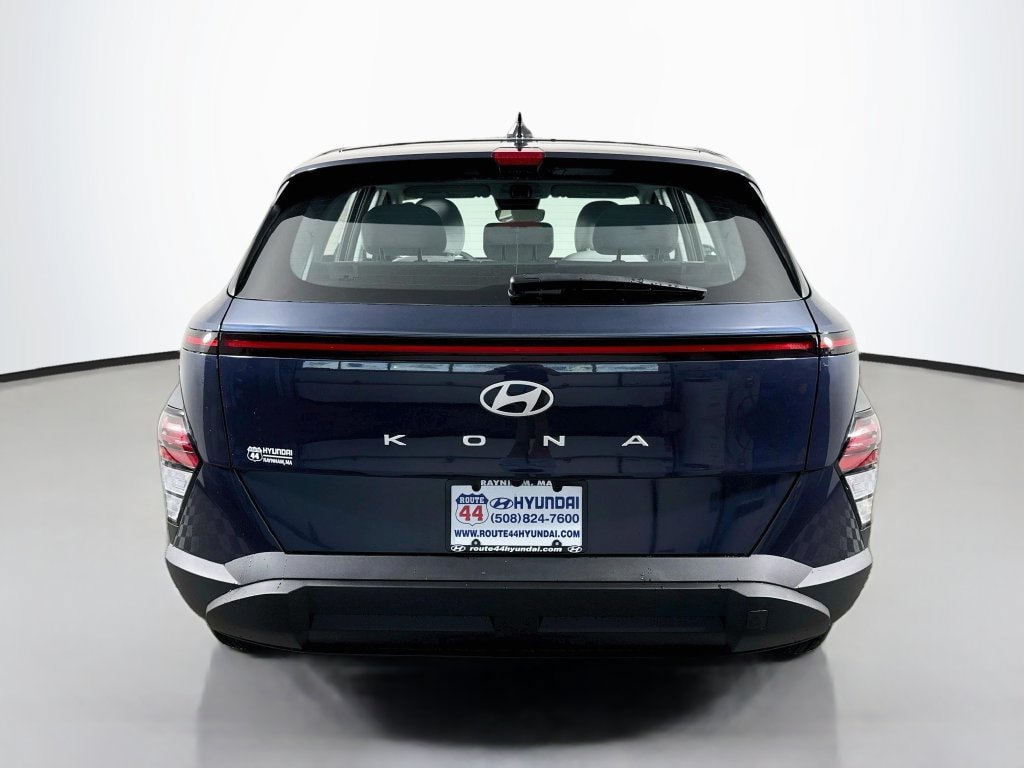 New 2027 Hyundai Kona SE FWD image 7