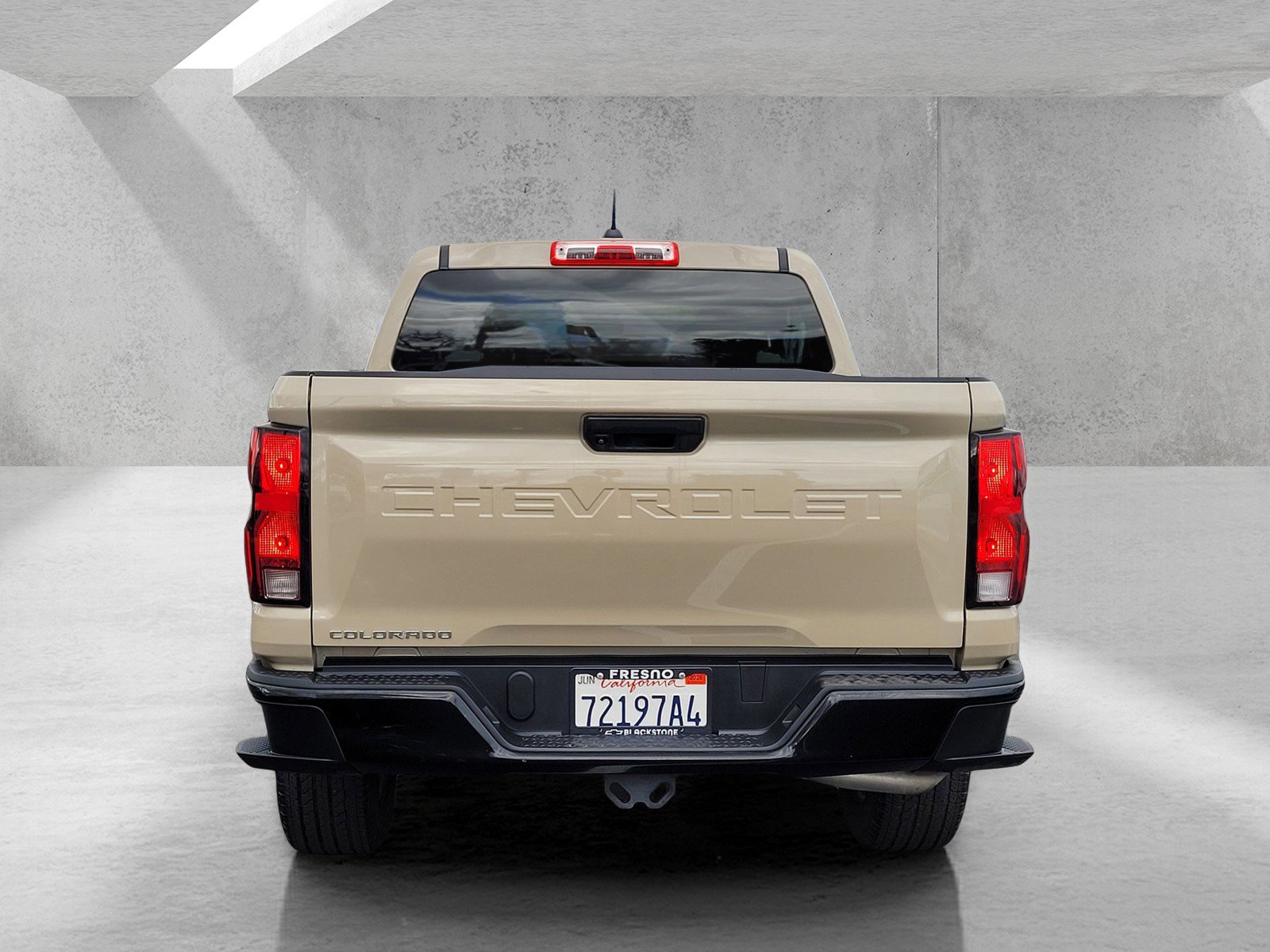 Used 2024 Chevrolet Colorado W/T image 5