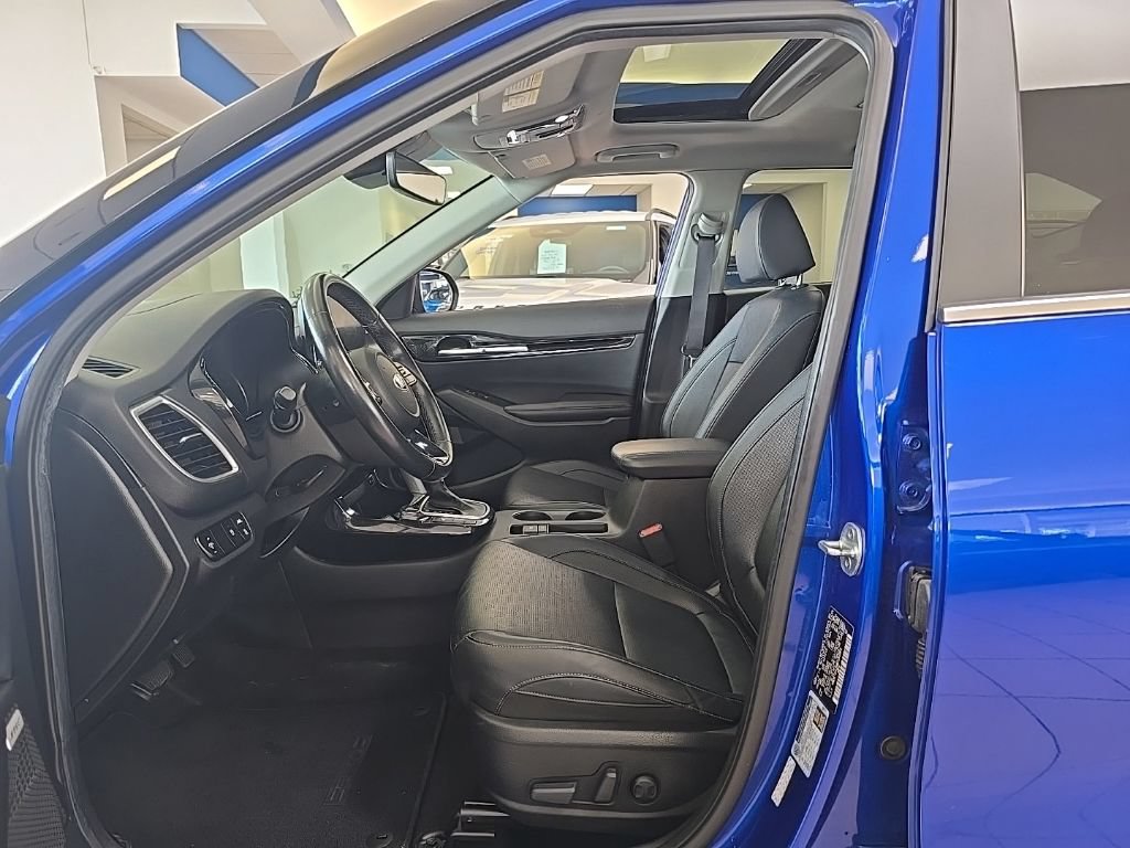 Used 2021 Kia Seltos SX w/ SX Sunroof Package AWD/4WD image 14