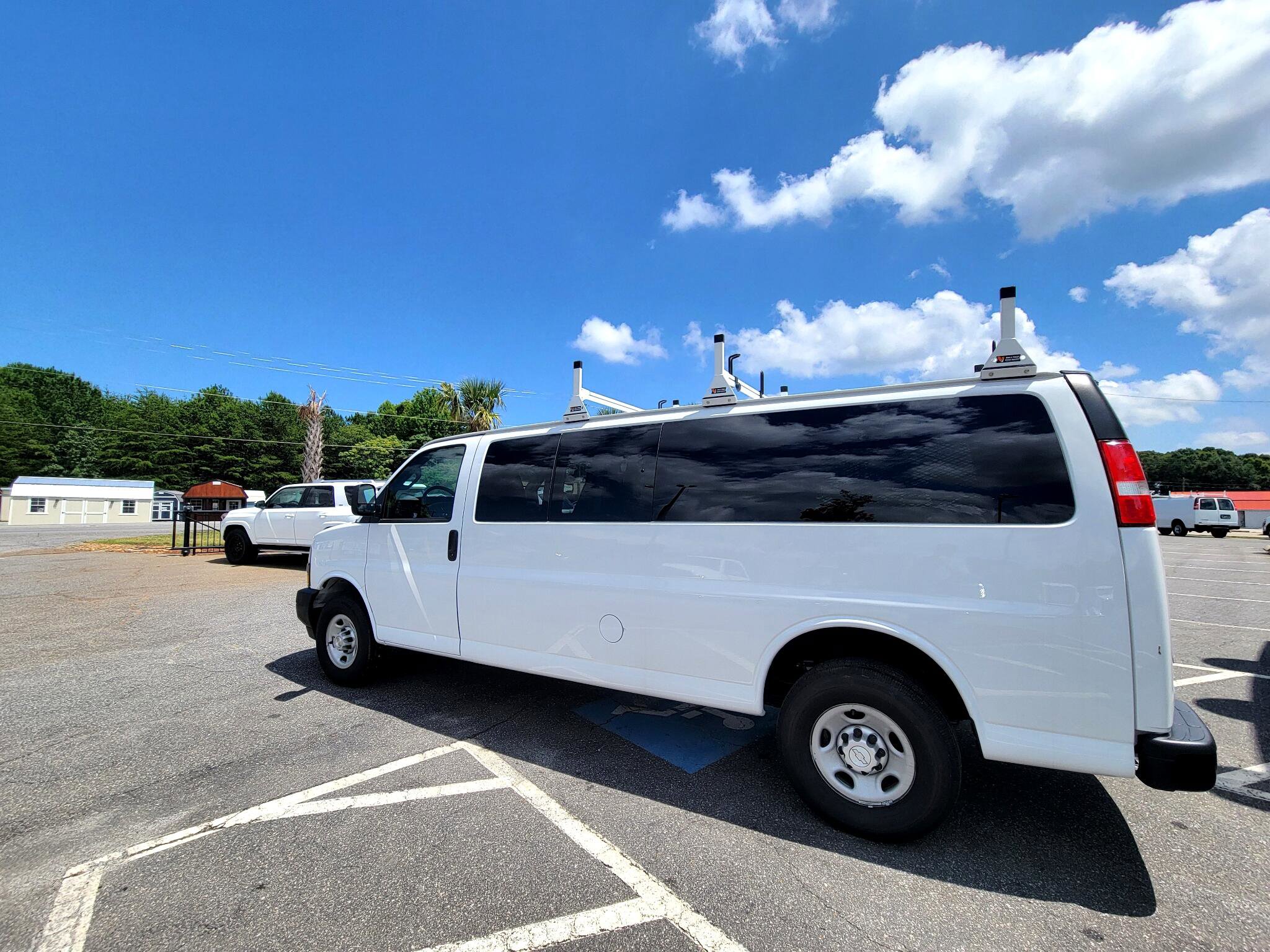 Used 2023 Chevrolet Express 3500 LS image 8
