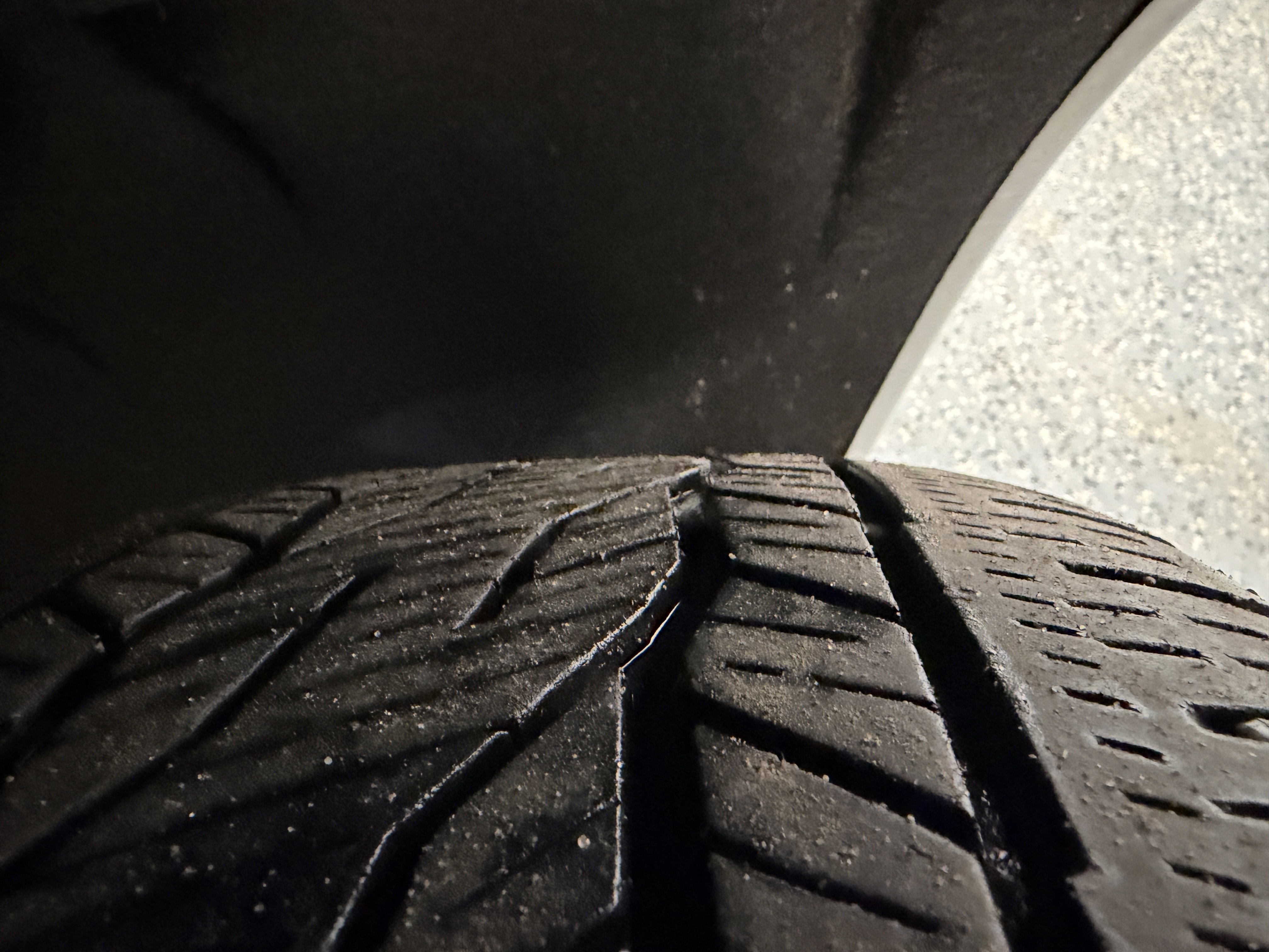 Used 2023 Buick Enclave Essence w/ Experience Buick Package image 34