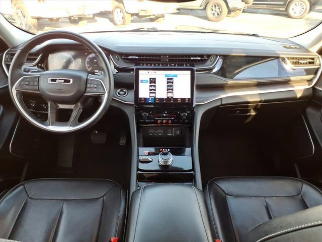 Used 2022 Jeep Grand Cherokee L Limited image 19