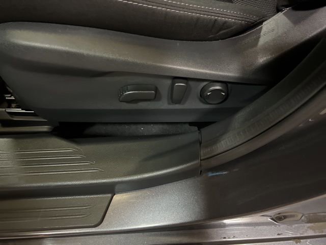 Used 2025 Subaru Legacy Premium image 45