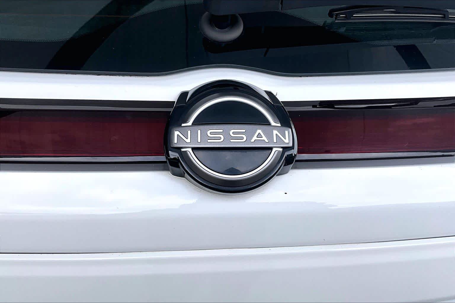 Certified 2022 Nissan Kicks S FWD image 30