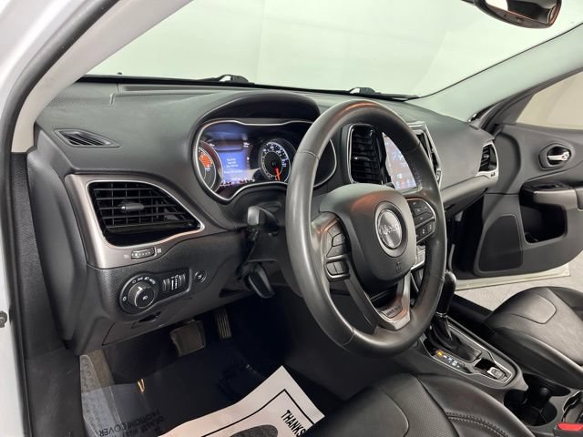 Used 2022 Jeep Cherokee Limited AWD/4WD image 21