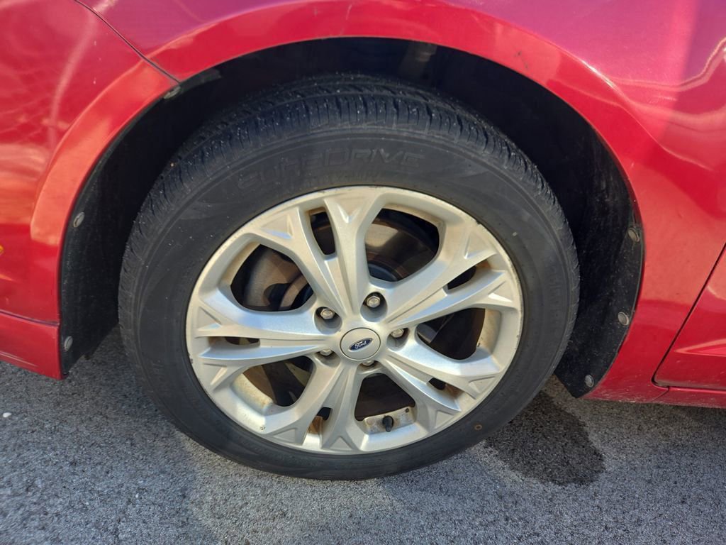 Used 2012 Ford Fusion SE image 8