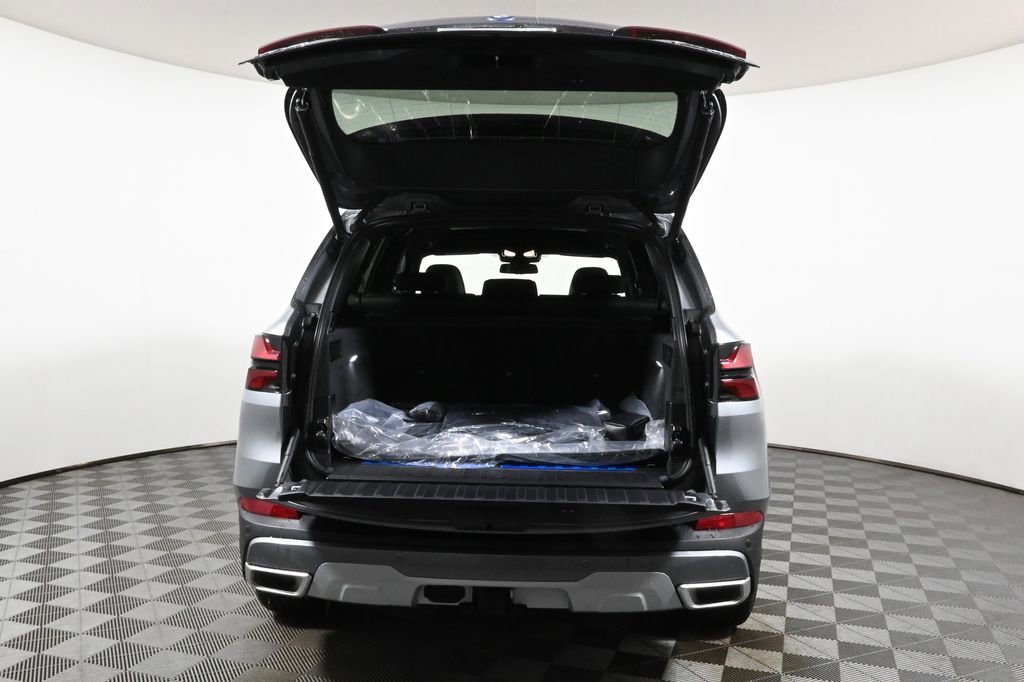 Used 2026 BMW X5 xDrive50e w/ Premium Package image 37