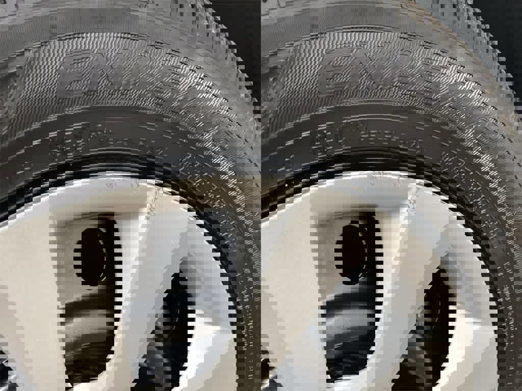 Used 2024 Toyota Corolla LE image 34