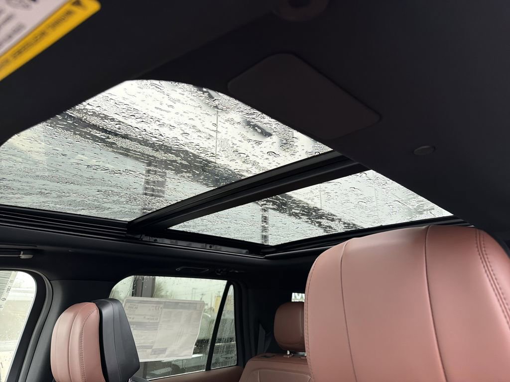 New 2026 Lincoln Navigator L Reserve image 11