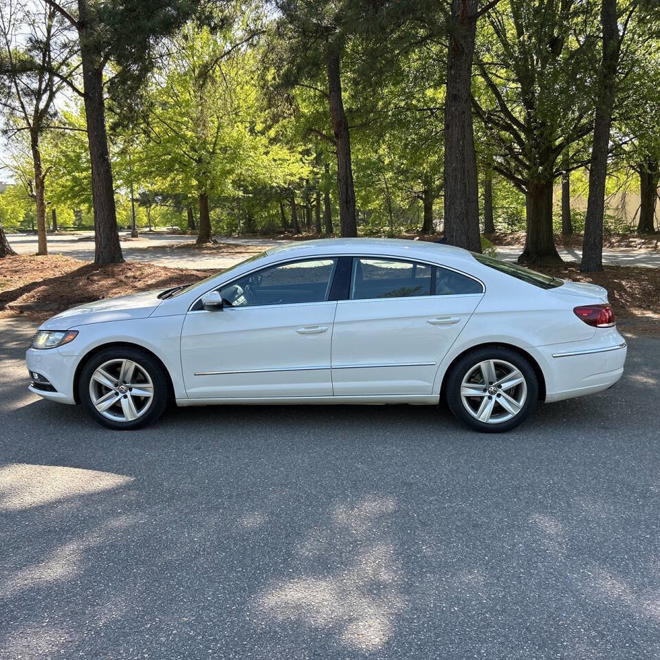 Used 2014 Volkswagen CC Sport image 3