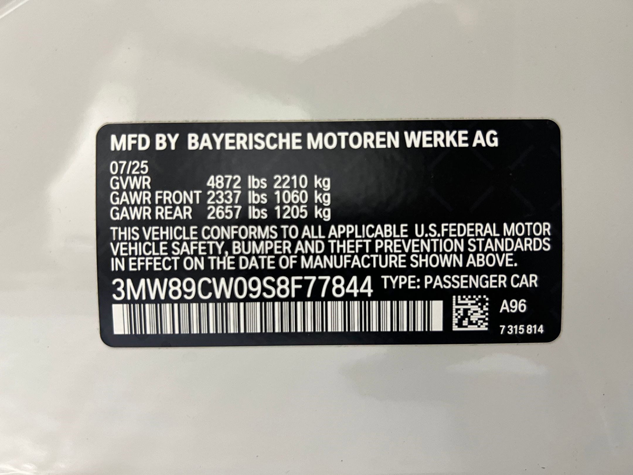 New 2025 BMW 330i xDrive Sedan w/ Premium Package AWD/4WD image 20
