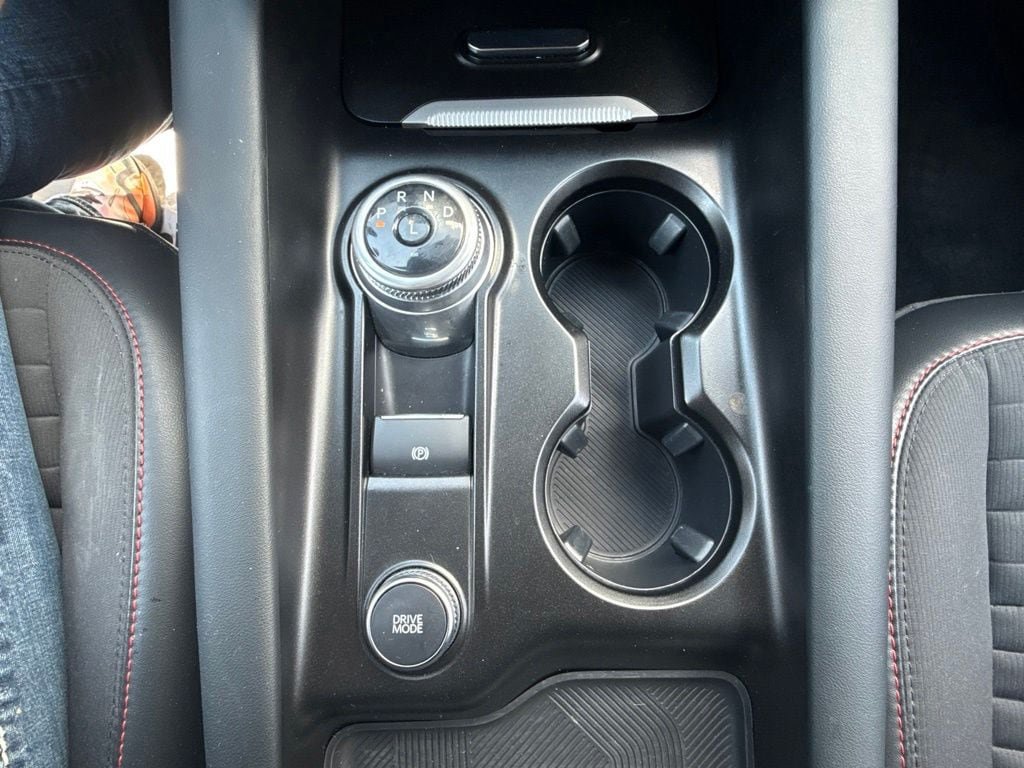Used 2025 Ford Explorer ST-Line AWD/4WD image 31
