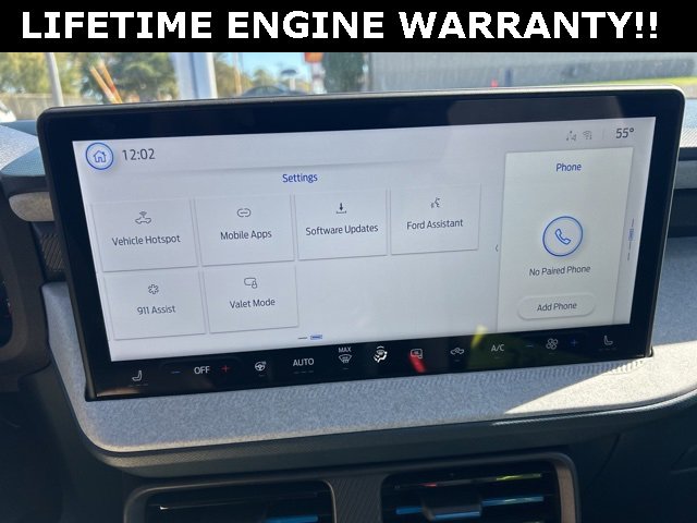 New 2025 Ford Maverick XLT image 24