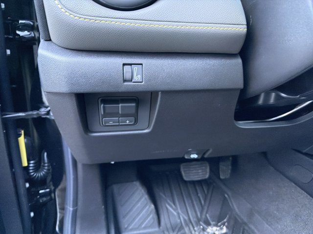 New 2026 Chevrolet Colorado ZR2 w/ ZR2 Bison Edition AWD/4WD image 18