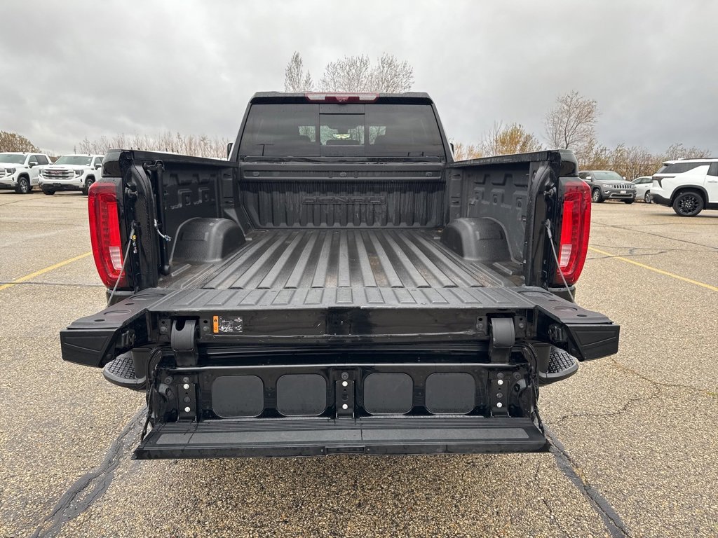 Used 2021 GMC Sierra 2500 Denali w/ Denali Ultimate Package image 8