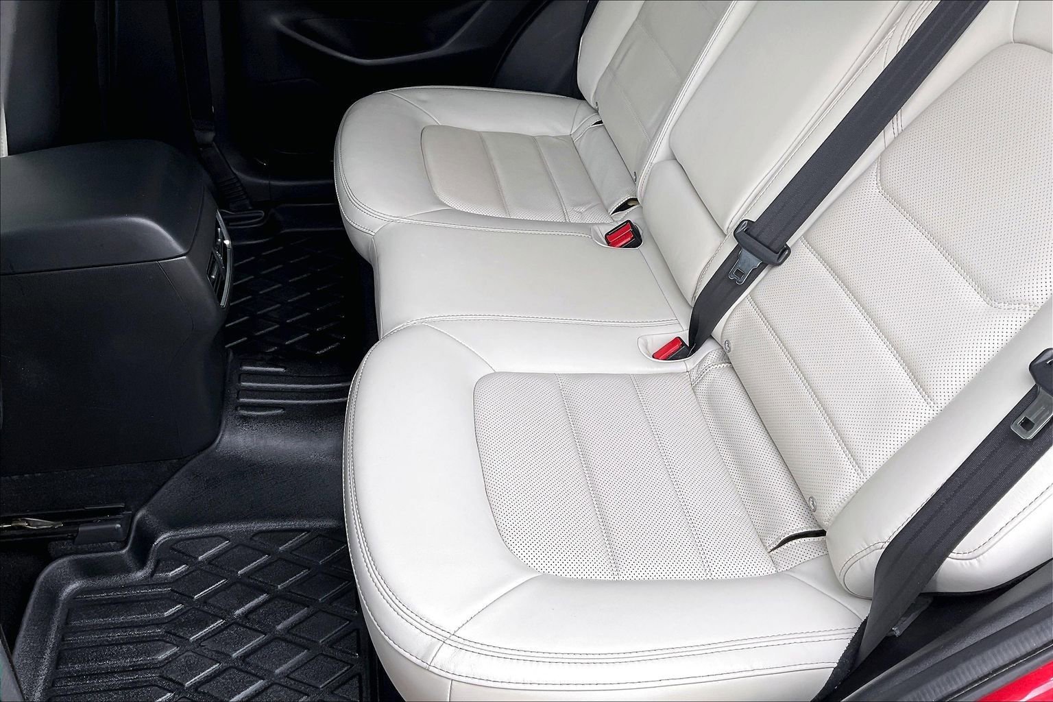 Used 2021 MAZDA CX-5 Touring w/ Touring Preferred SV Package image 17