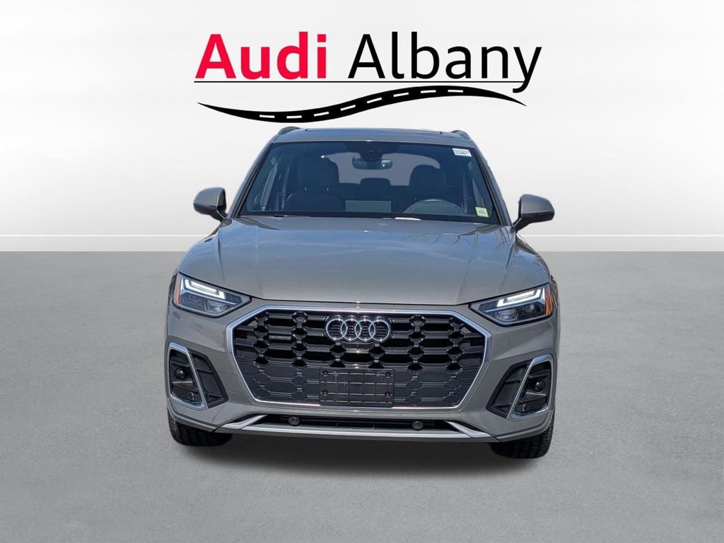 Certified 2023 Audi Q5 2.0T Premium Plus w/ Premium Plus Package image 9