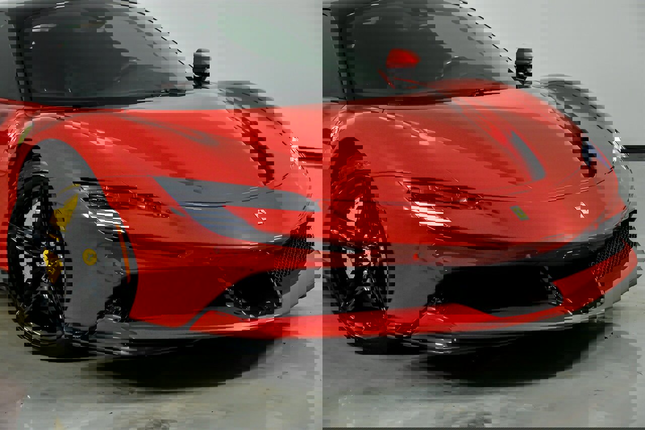 Used 2023 Ferrari SF90 Stradale image 3
