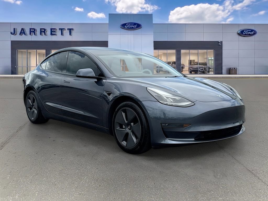 Used 2022 Tesla Model 3 Long Range AWD/4WD video 1