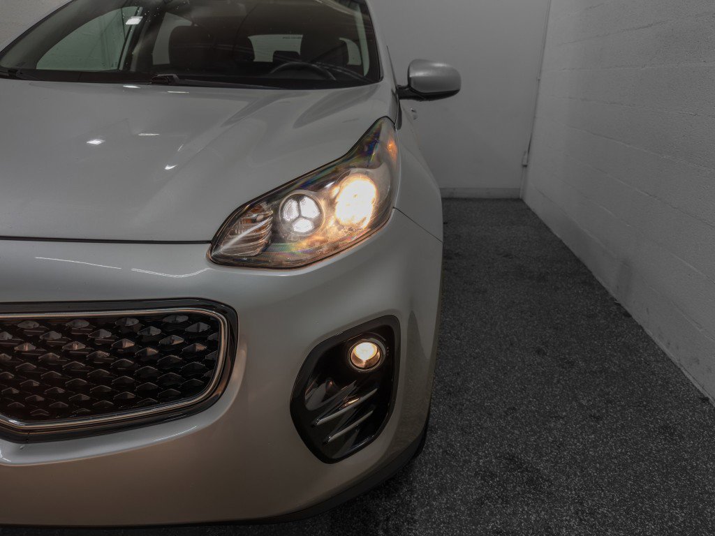 Used 2017 Kia Sportage EX AWD/4WD image 5