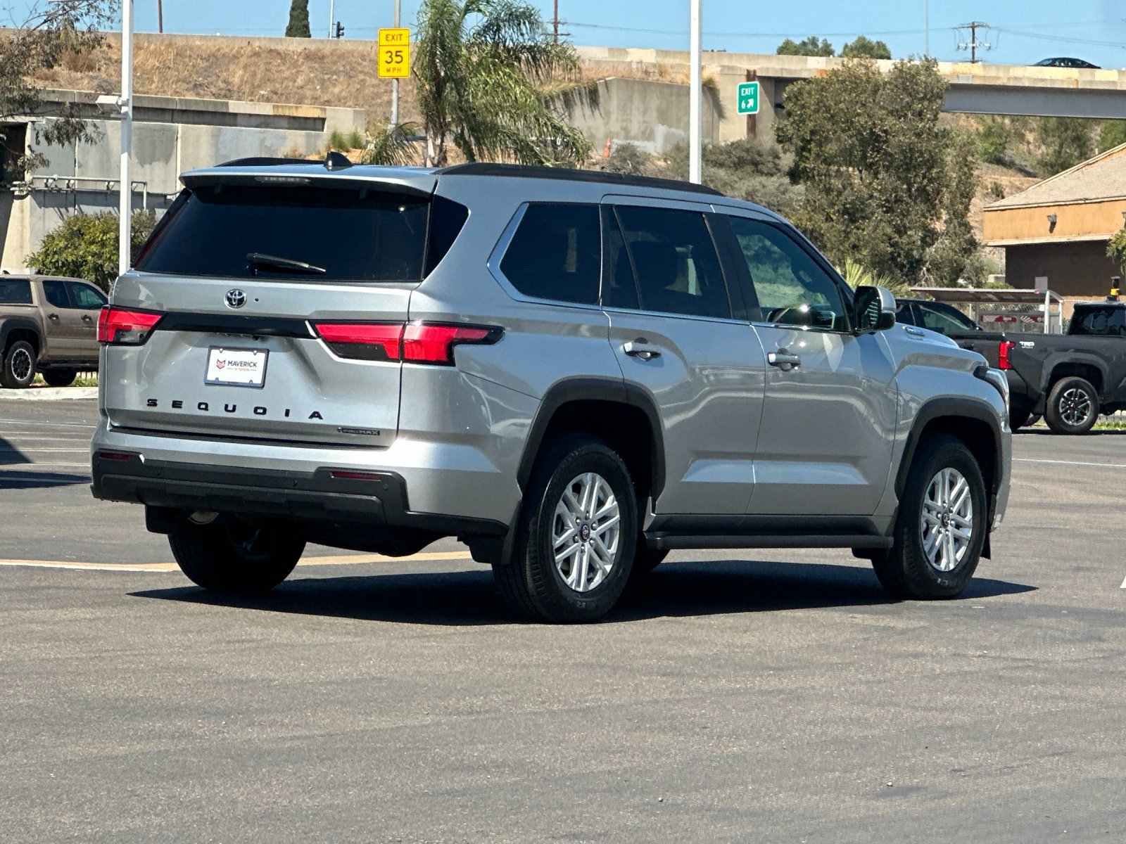 Used 2026 Toyota Sequoia SR5 AWD/4WD image 5