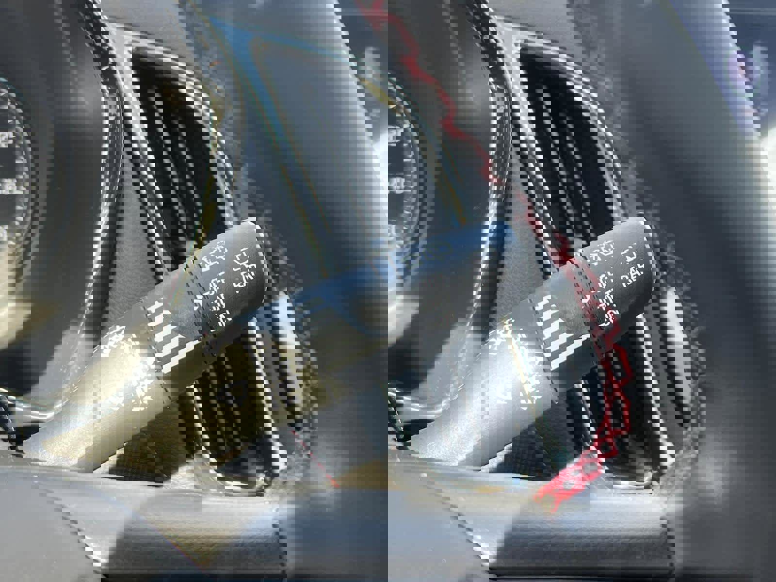 Certified 2024 Chevrolet Equinox RS image 18