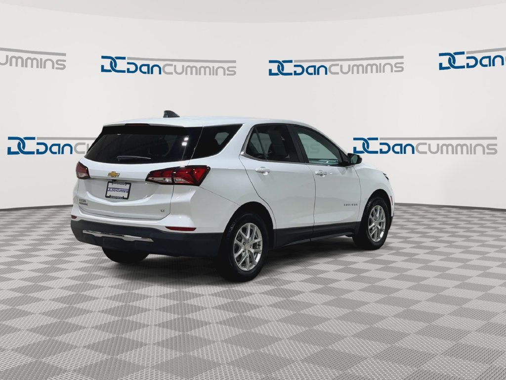 Used 2023 Chevrolet Equinox LT FWD image 9